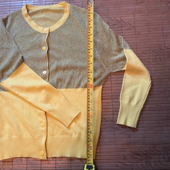 Small/Medium Unique Long sleeve Button up Measurements are in pictures - Picture 8 of 8